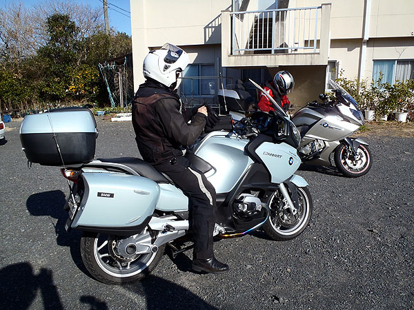 伊勢神宮へ出発